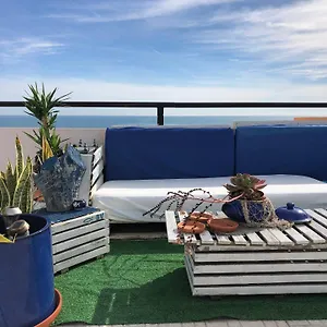  Apartment Blueview